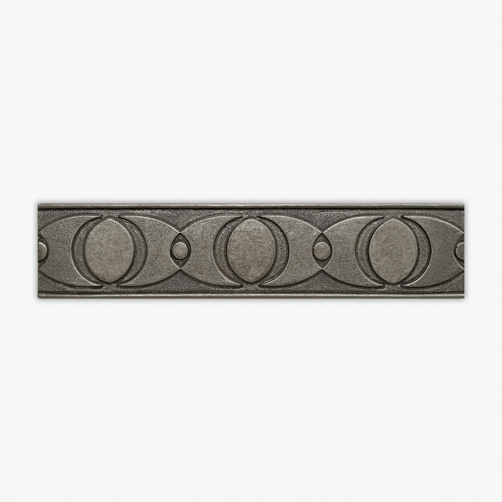 Pewter Natural Planets Polyurethane 2 3/4x12 Decorative Border